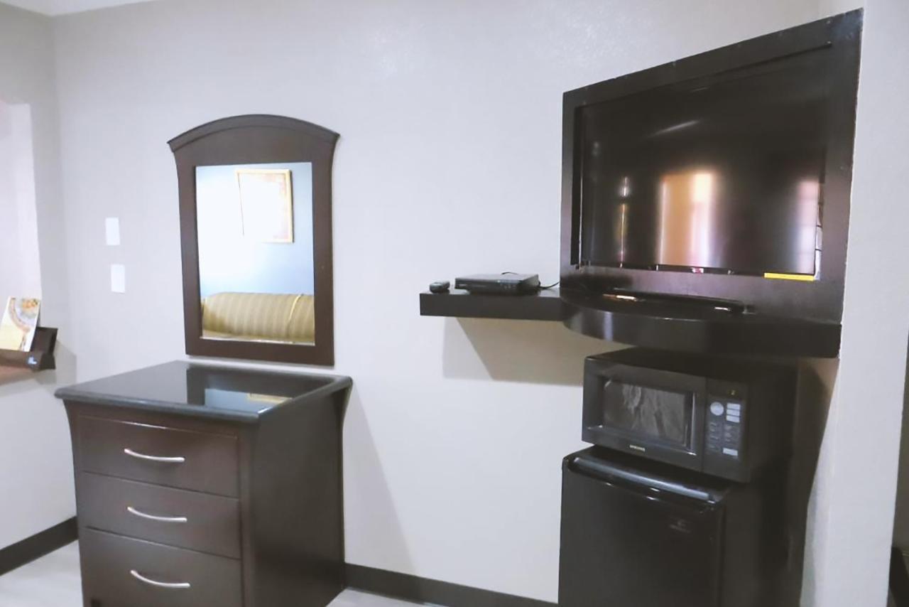 Blue Way Inn & Suites By Jasper هيوستن المظهر الخارجي الصورة